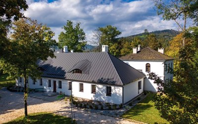 kamienica dworek.jpg